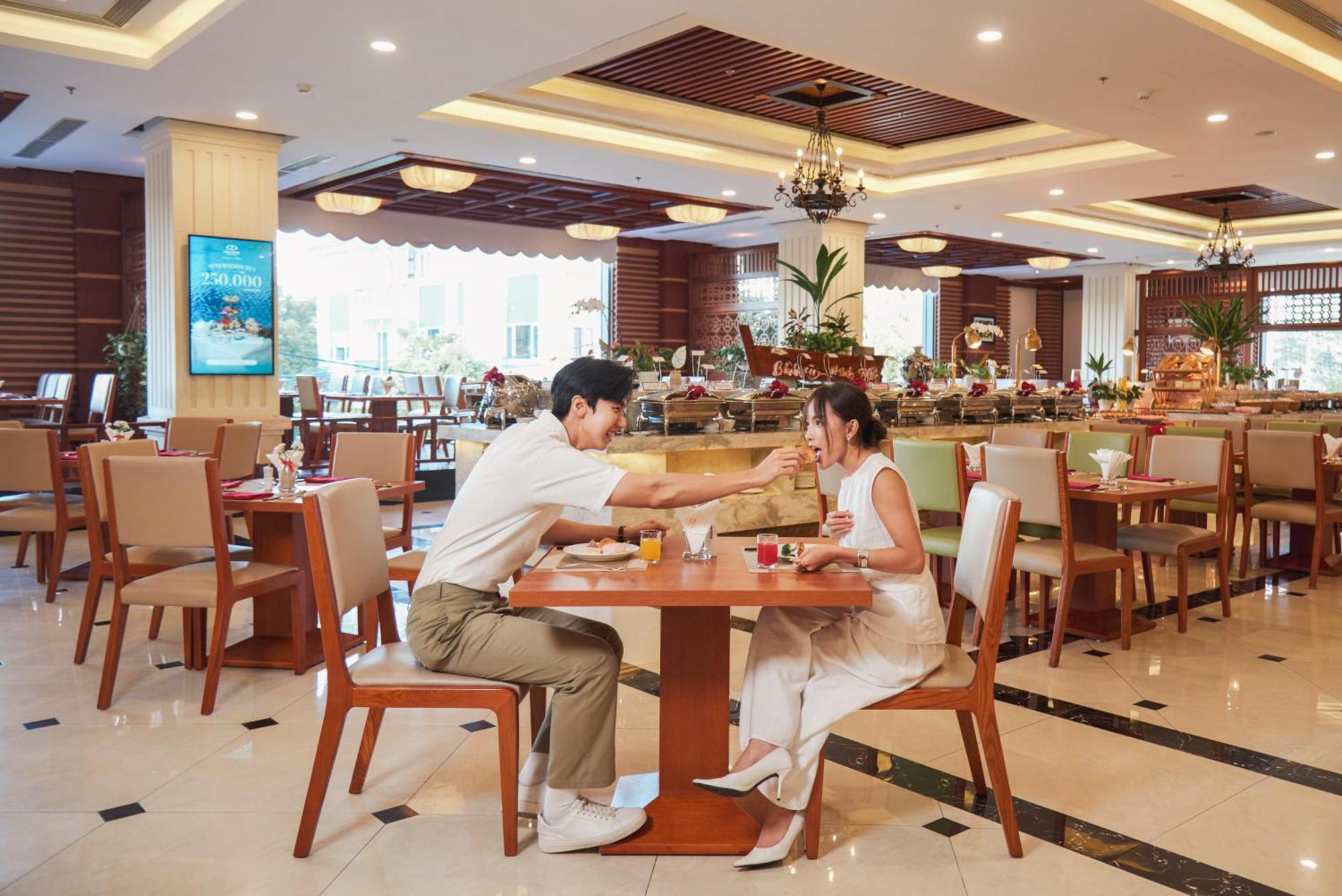 Dlg岘港酒店 外观 照片 The restaurant