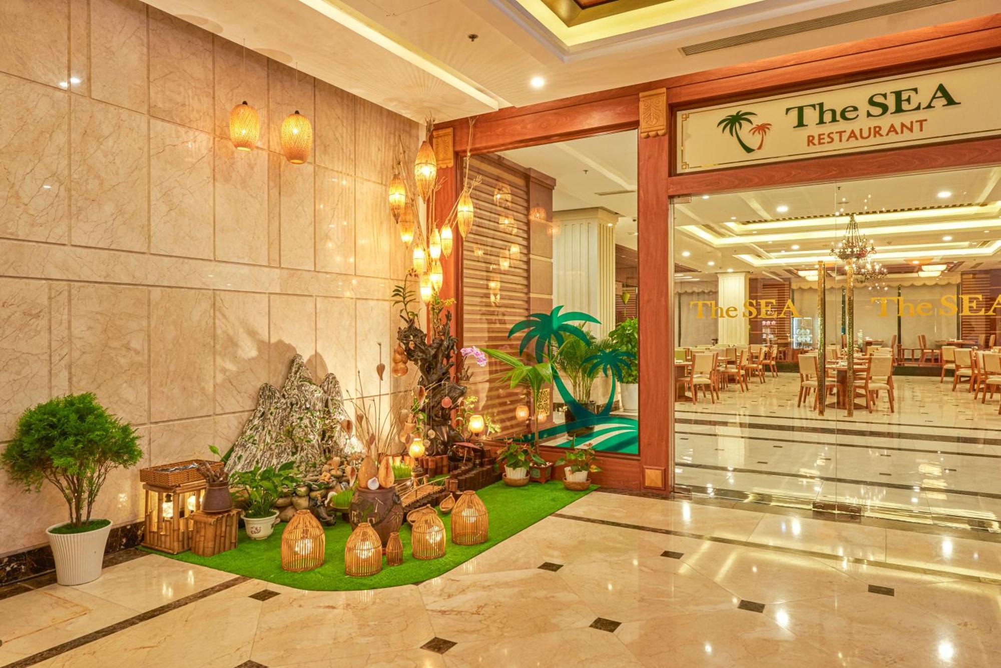 Dlg岘港酒店 外观 照片 The Sea Restaurant