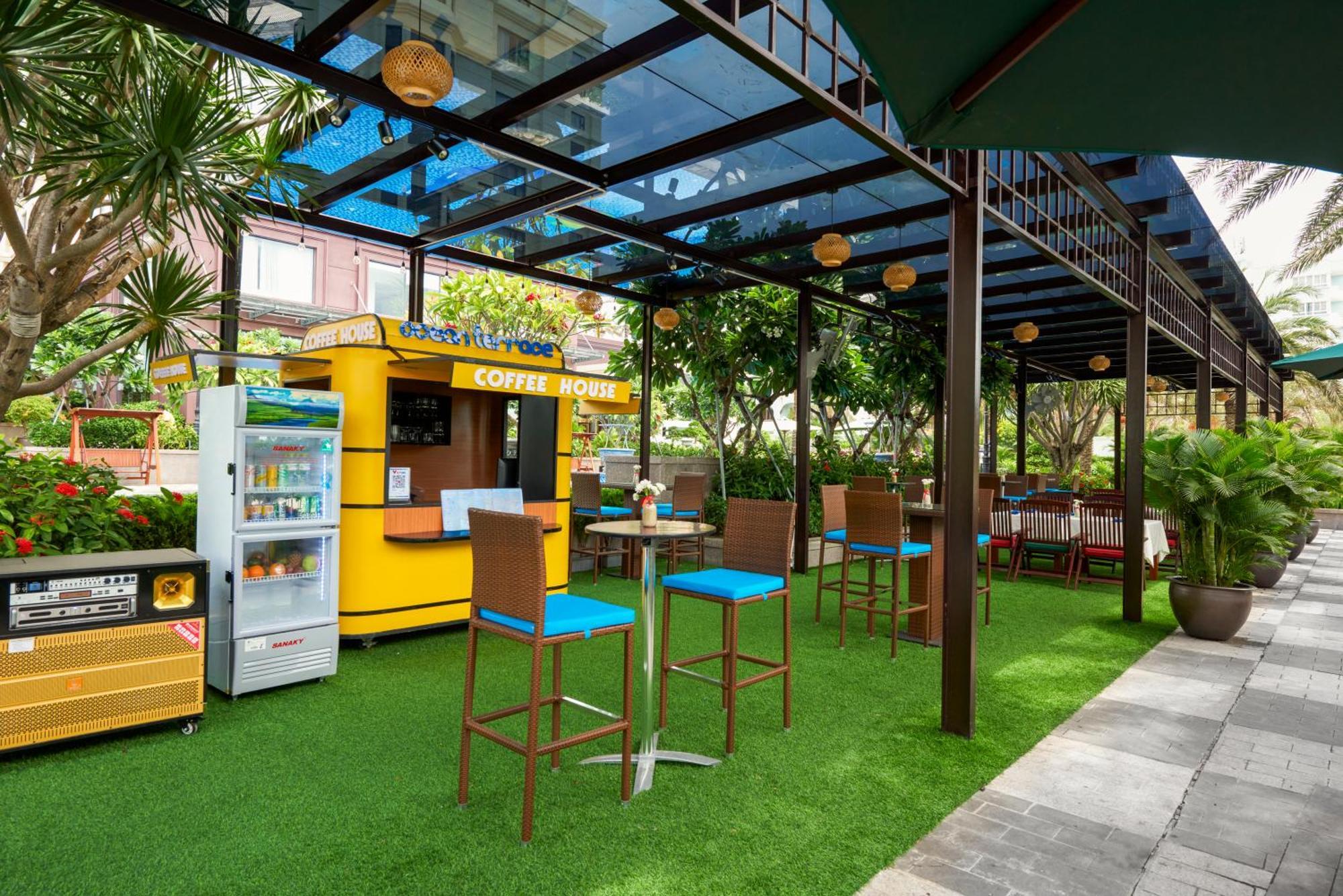 Dlg岘港酒店 外观 照片 The Coffee Club, Bangkok